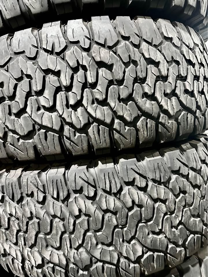 R17, 35x12.5R17, Bfgoodrich