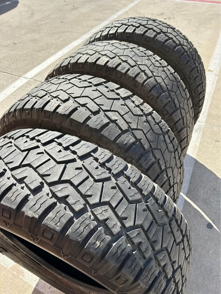 R20, 35X12.5R20, Suntrac