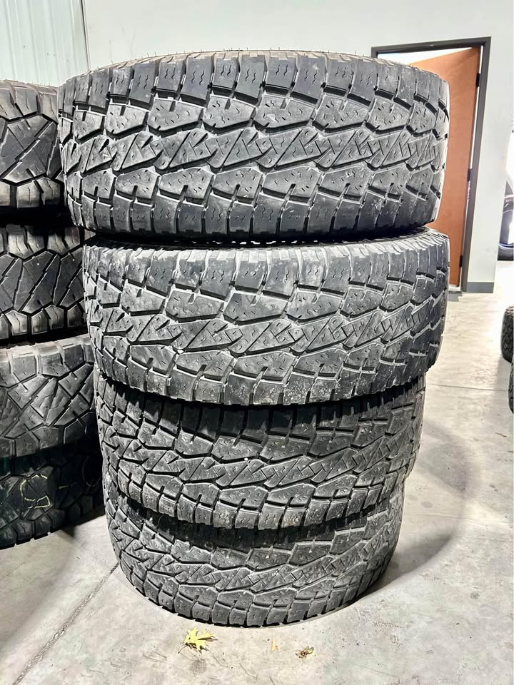 R20, 275/60R20, Procomp