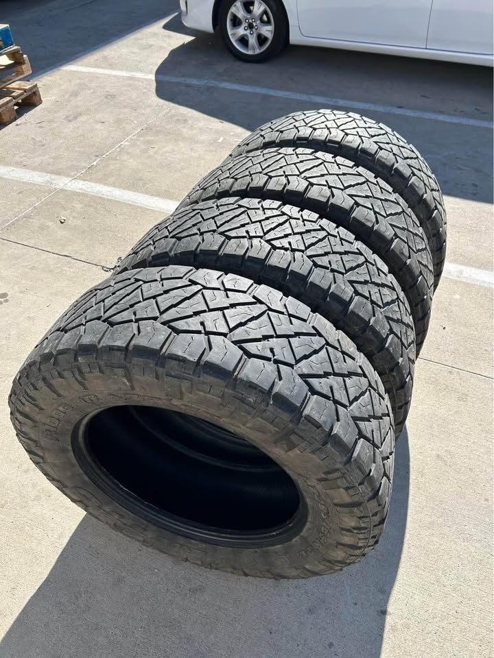 R20, 295/60R20, Nitto