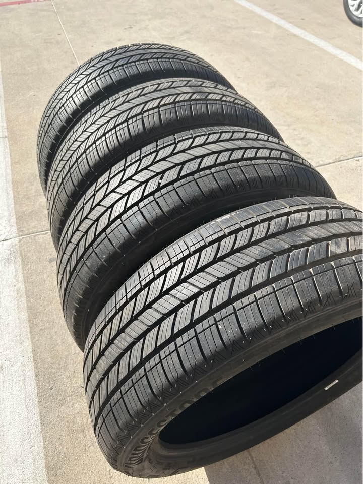 R21, 235/50R21, Bridgestone