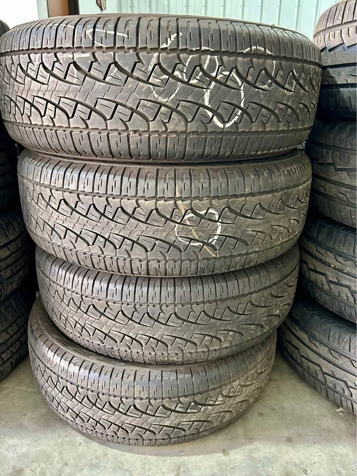 R20, 275/60R20, Pirelli